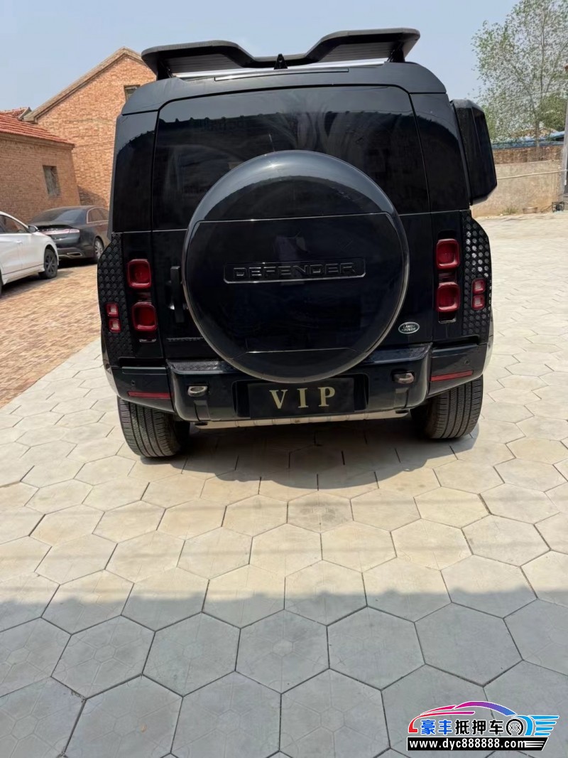 23年路虎卫士轿车抵押车出售