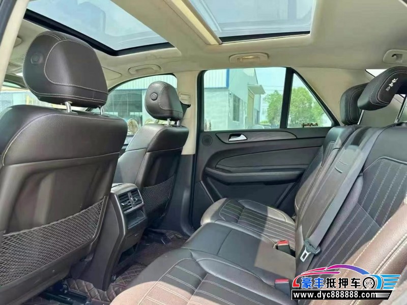 18年奔驰GLE轿车抵押车出售