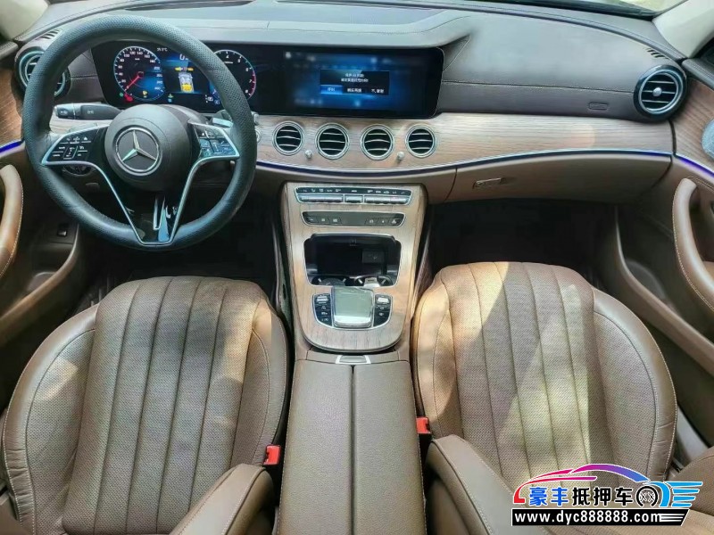 21年奔驰E轿车抵押车出售