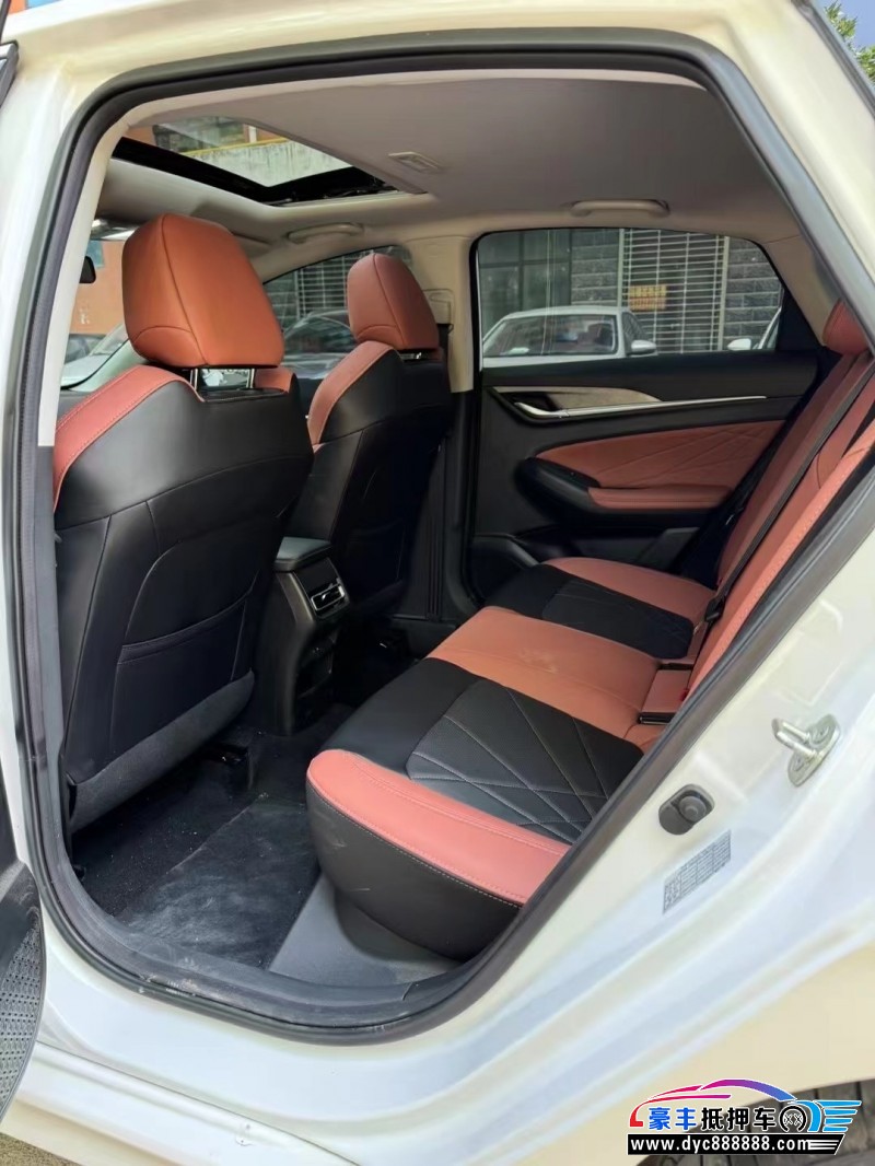 24年长安逸动轿车抵押车出售