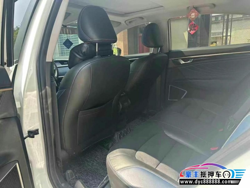 21年吉利帝豪GL轿车抵押车出售