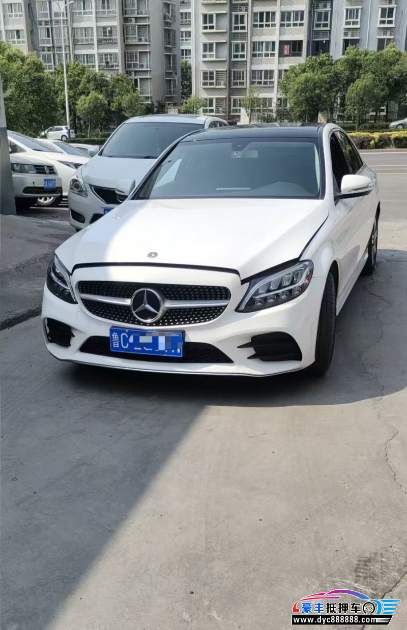 20年奔驰C轿车抵押车出售