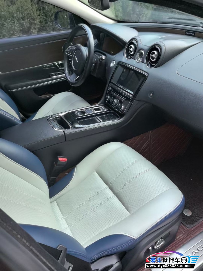 17年捷豹XJL轿车抵押车出售
