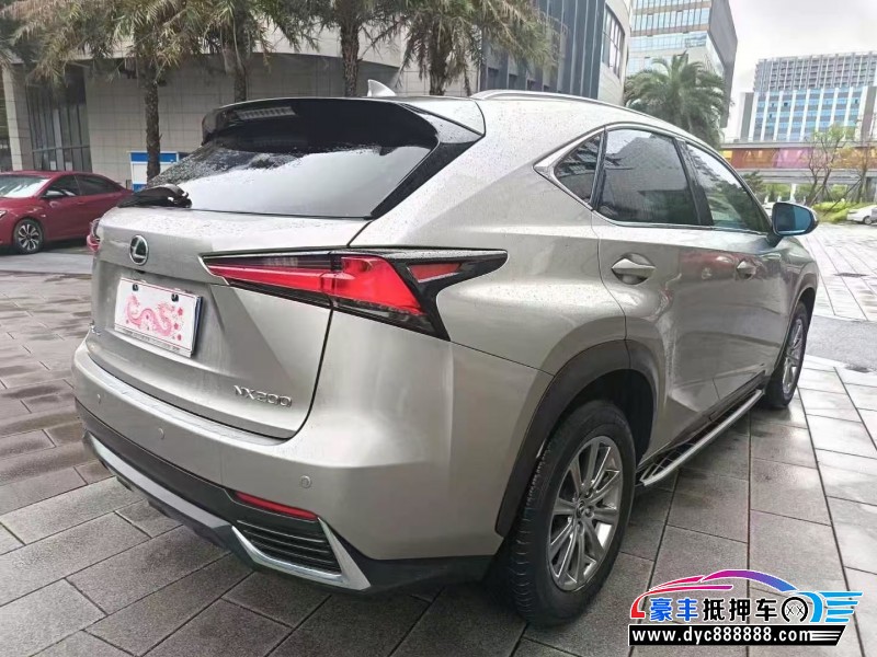 21年雷克萨斯NX轿车抵押车出售