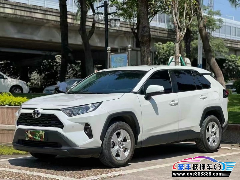 24年丰田RAV4轿车抵押车出售