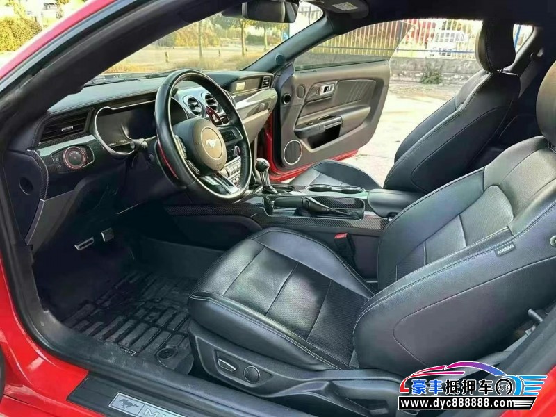 19年福特野马轿车抵押车出售