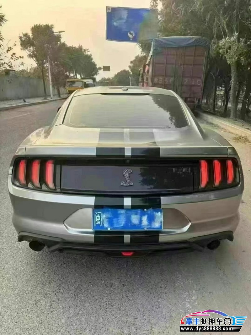 20年福特野马轿车抵押车出售