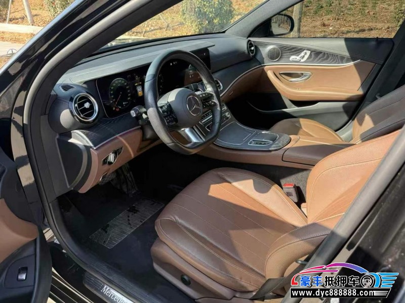 21年奔驰E轿车抵押车出售