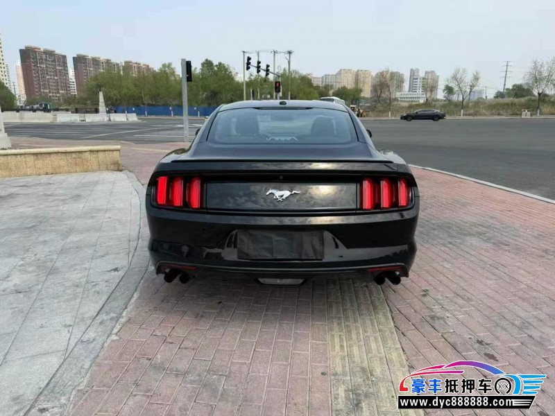 15年福特野马轿车抵押车出售