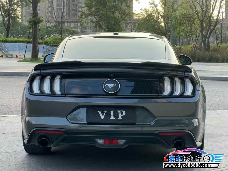 19年福特野马跑车抵押车出售