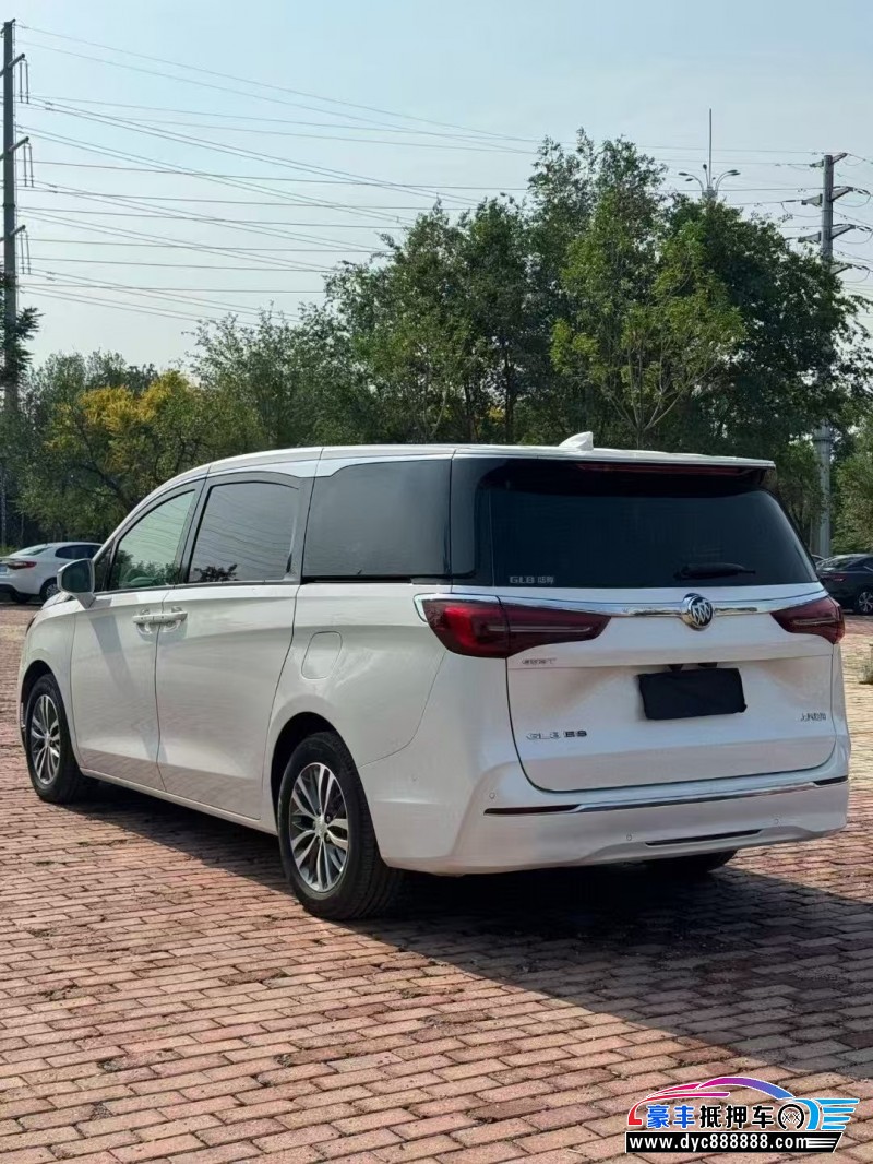 21年别克GL8轿车抵押车出售