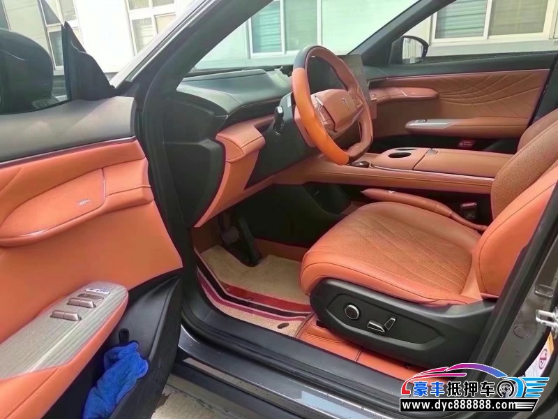 24年长安深蓝S7轿车抵押车出售