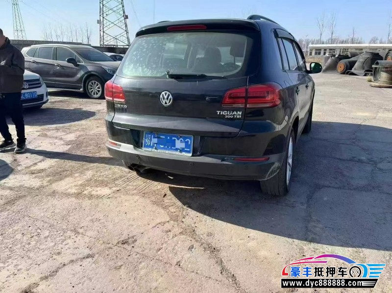 15年大众途观轿车抵押车出售