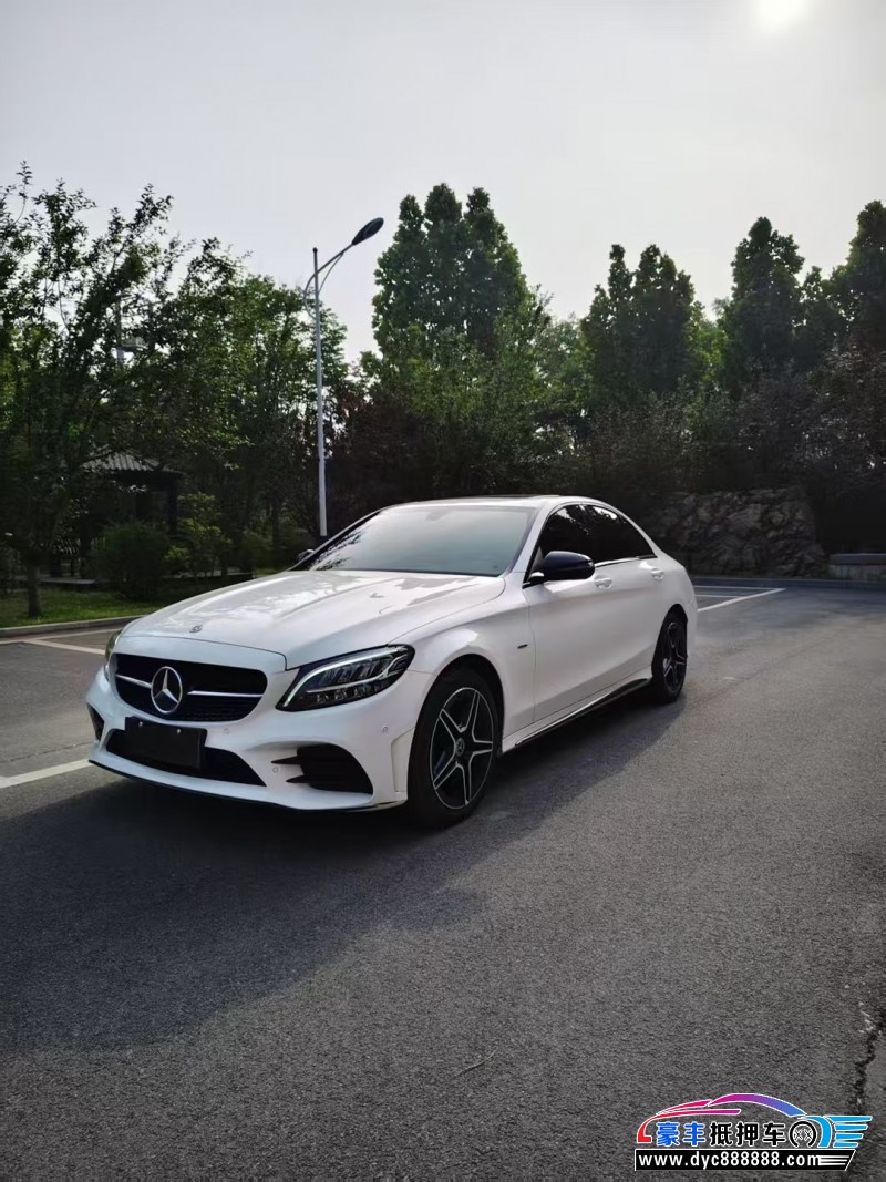 21年奔驰C轿车抵押车出售