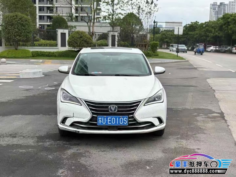 19年长安逸动轿车抵押车出售