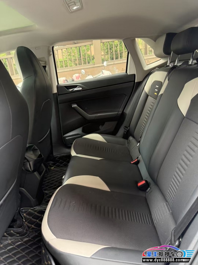 19年大众polo轿车抵押车出售