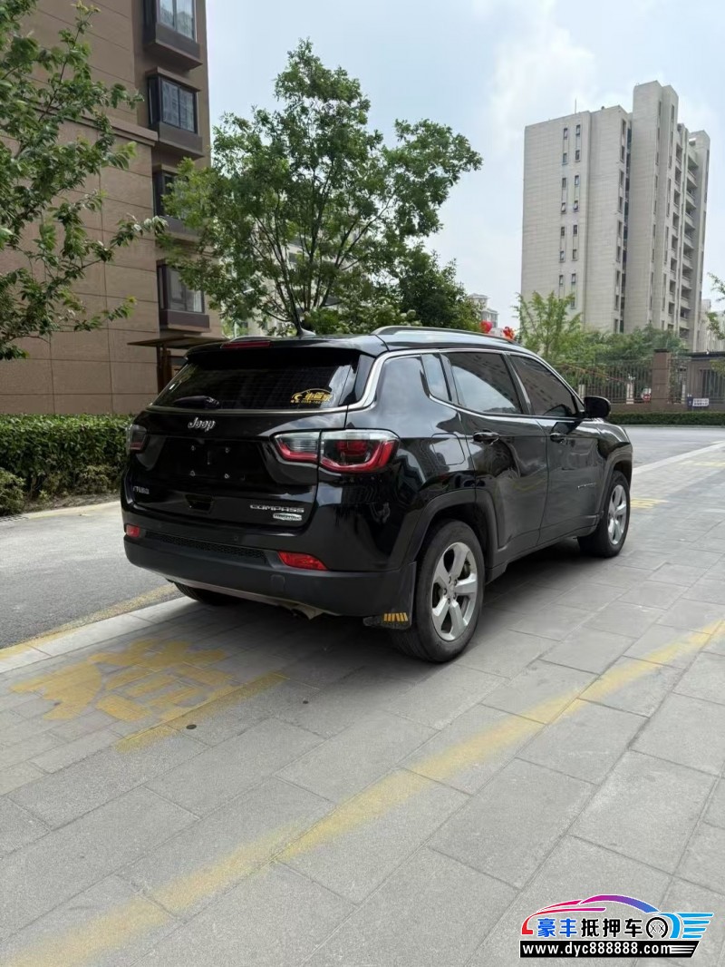 18年Jeep指南者轿车抵押车出售