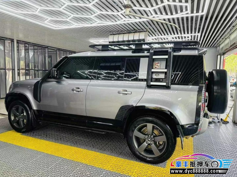 21年路虎卫士轿车抵押车出售