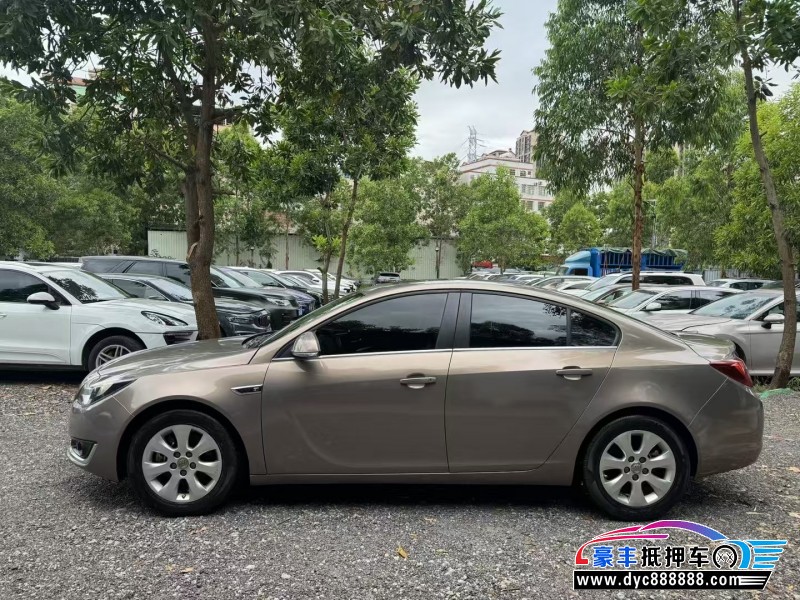 15年别克君威轿车抵押车出售