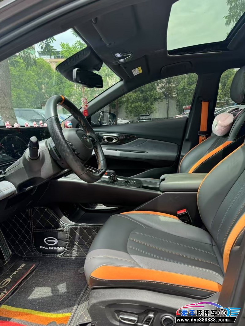 22年传祺影豹轿车抵押车出售