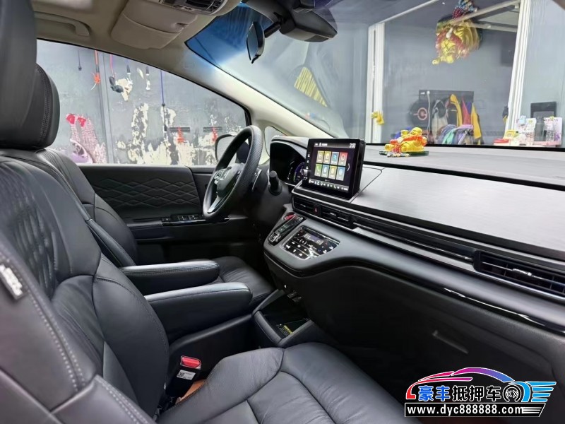 22年本田艾力绅轿车抵押车出售