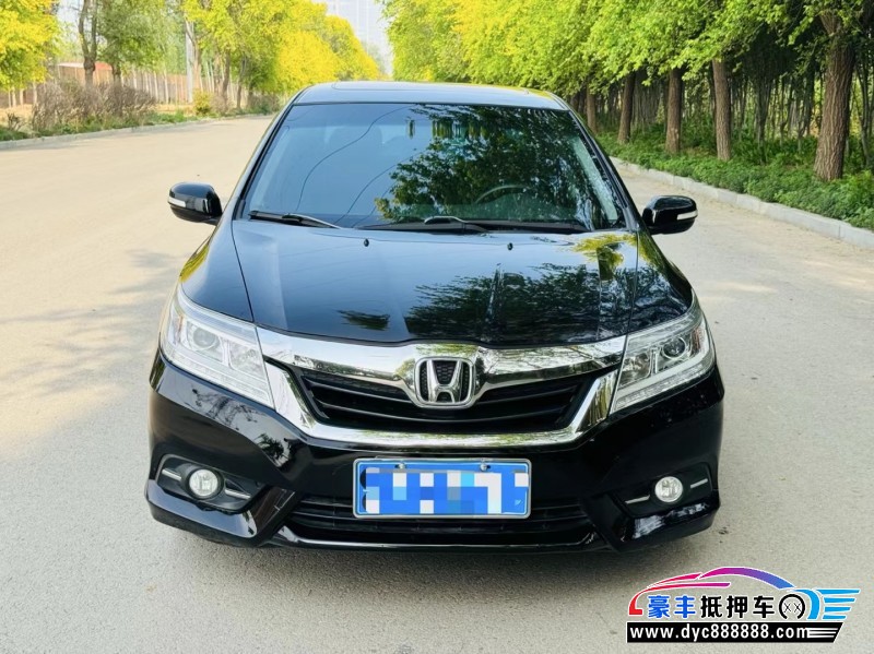 15年本田凌派轿车抵押车出售
