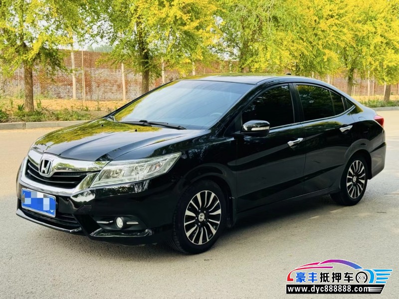 15年本田凌派轿车抵押车出售