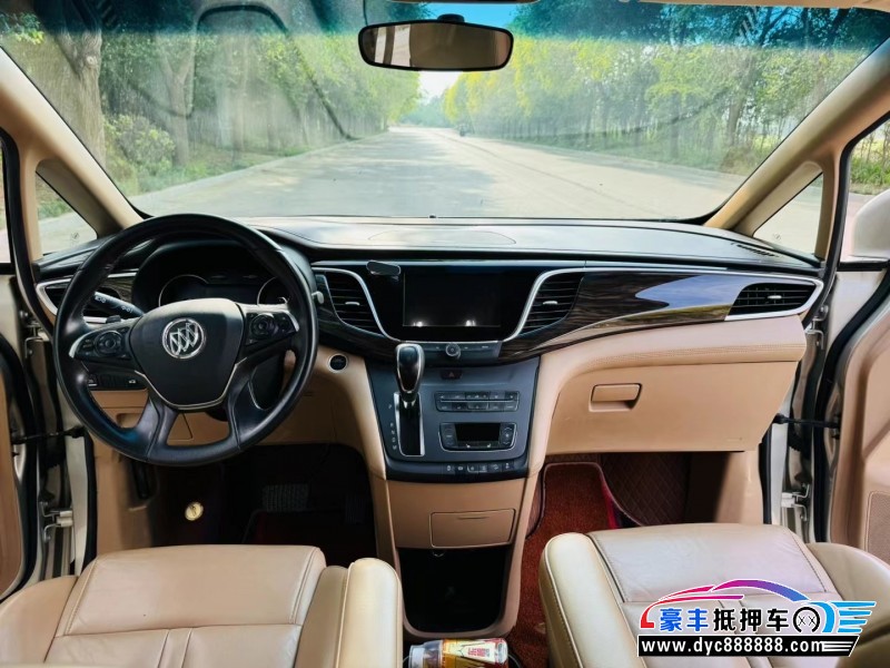 19年别克GL8轿车抵押车出售