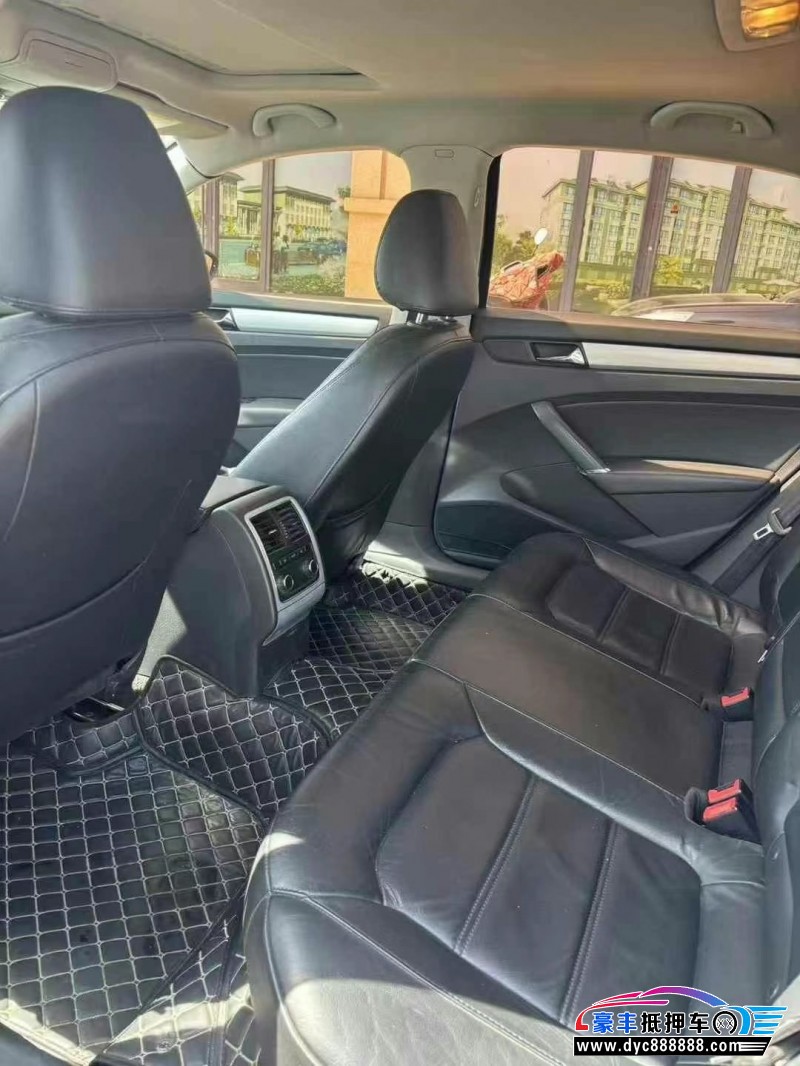 14年大众帕萨特轿车抵押车出售