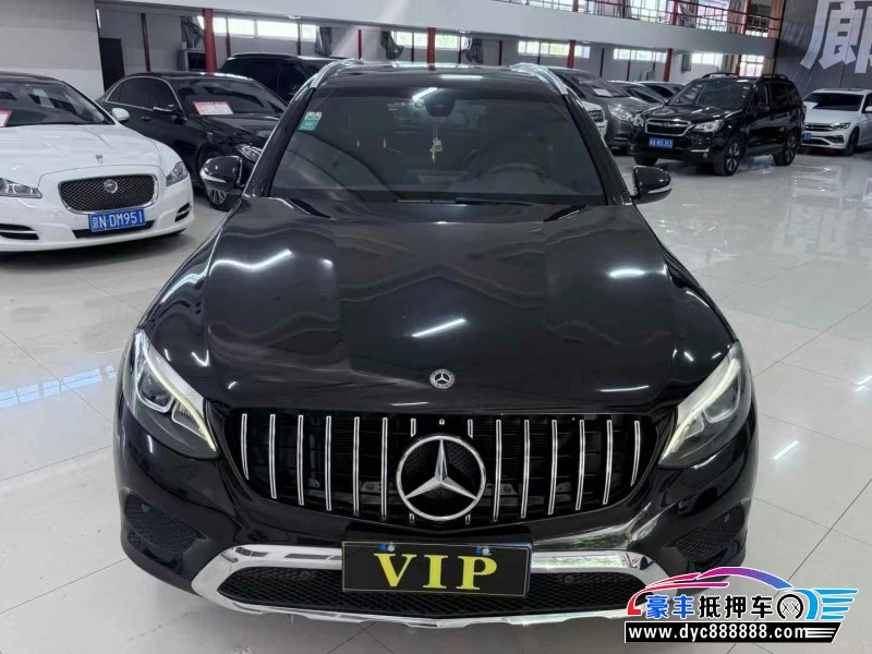 18年奔驰GLC轿车抵押车出售