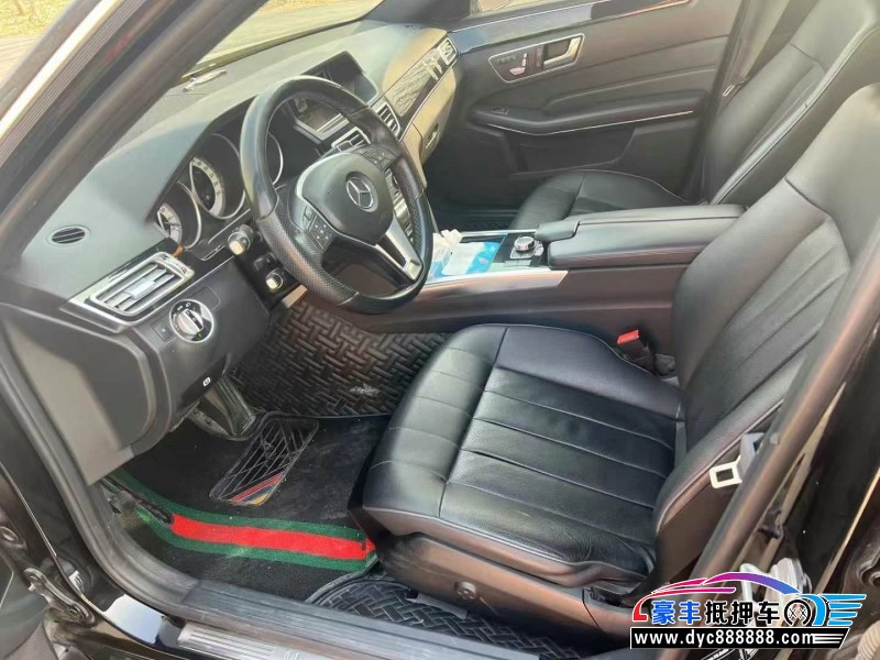 16年奔驰E轿车抵押车出售