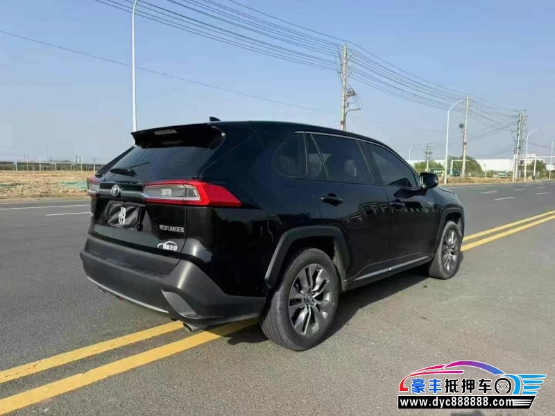 22年丰田威兰达轿车抵押车出售