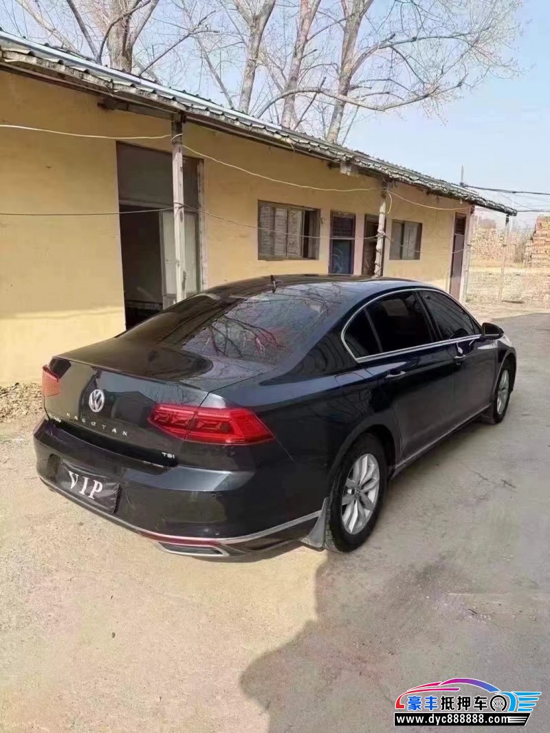 20年大众迈腾轿车抵押车出售