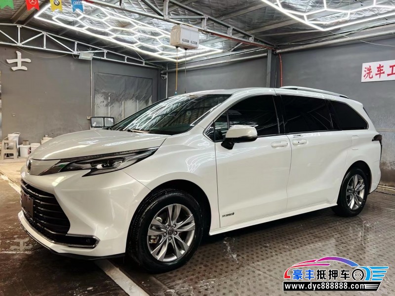 23年丰田塞纳轿车抵押车出售