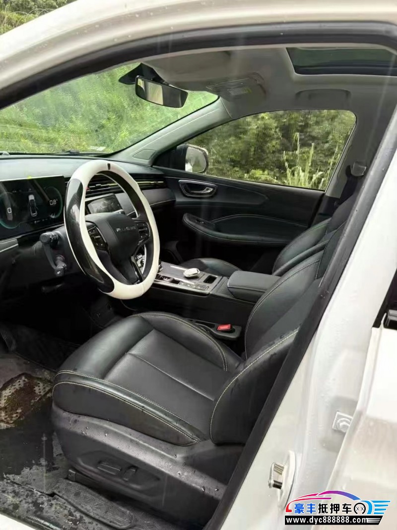 23年荣威RX5轿车抵押车出售