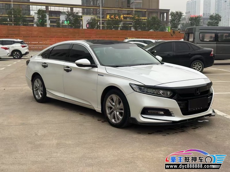 21年本田雅阁轿车抵押车出售