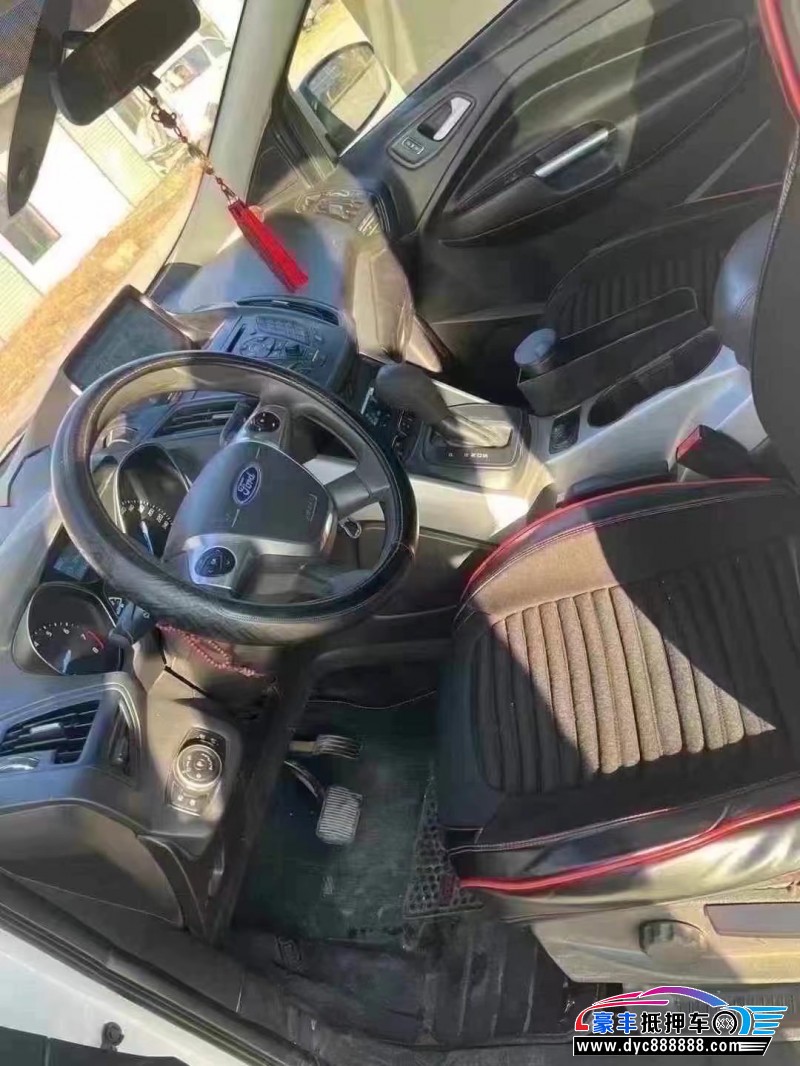 16年福特翼虎轿车抵押车出售