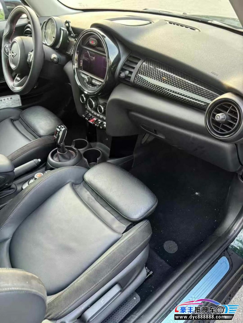 19年宝马MINI轿车抵押车出售