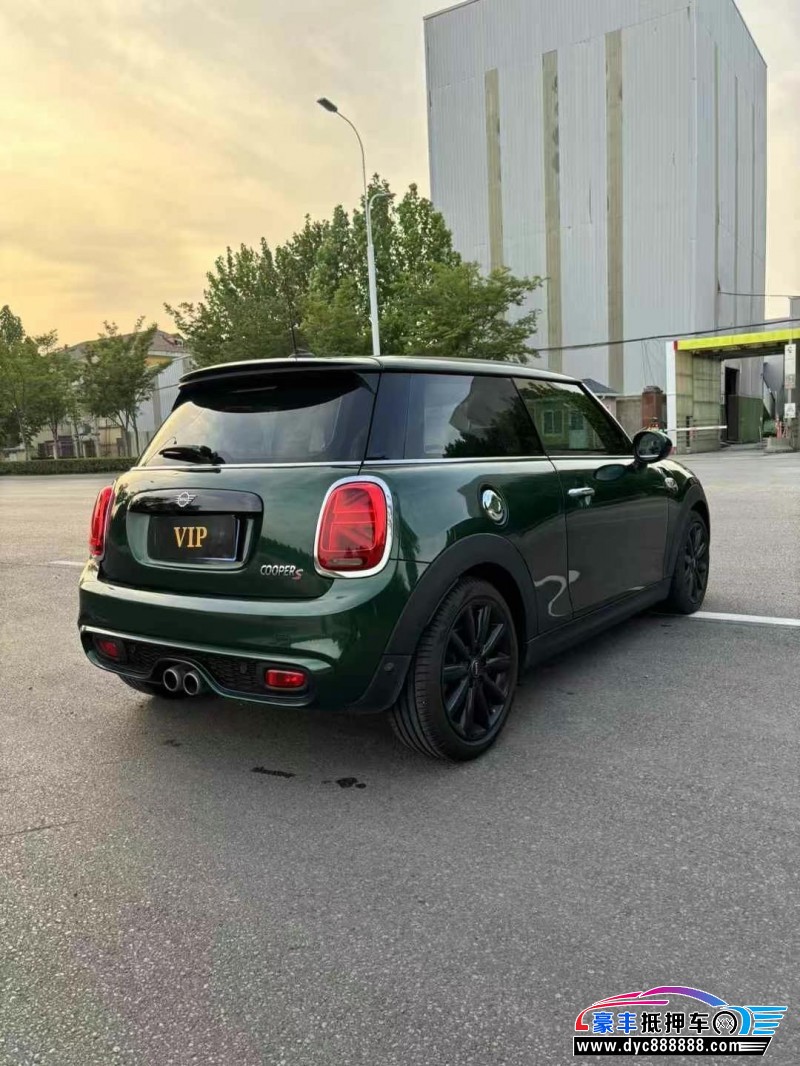 19年宝马MINI轿车抵押车出售