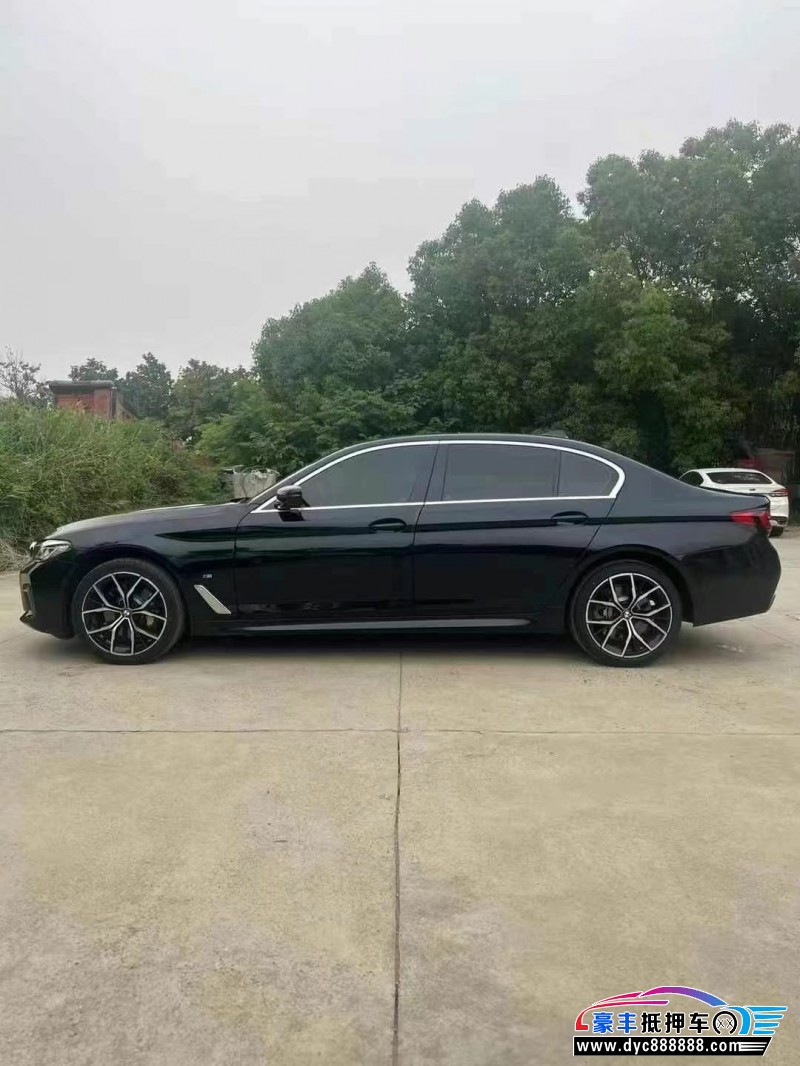 22年宝马5系轿车抵押车出售