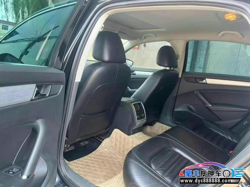 13年大众帕萨特轿车抵押车出售