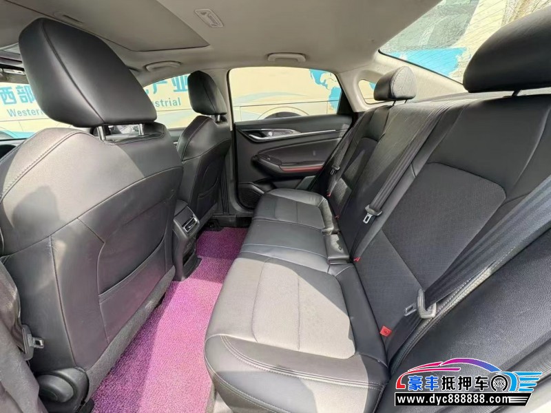 20年长安逸动轿车抵押车出售