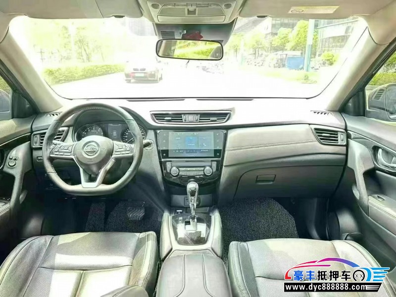 21年日产奇骏轿车抵押车出售