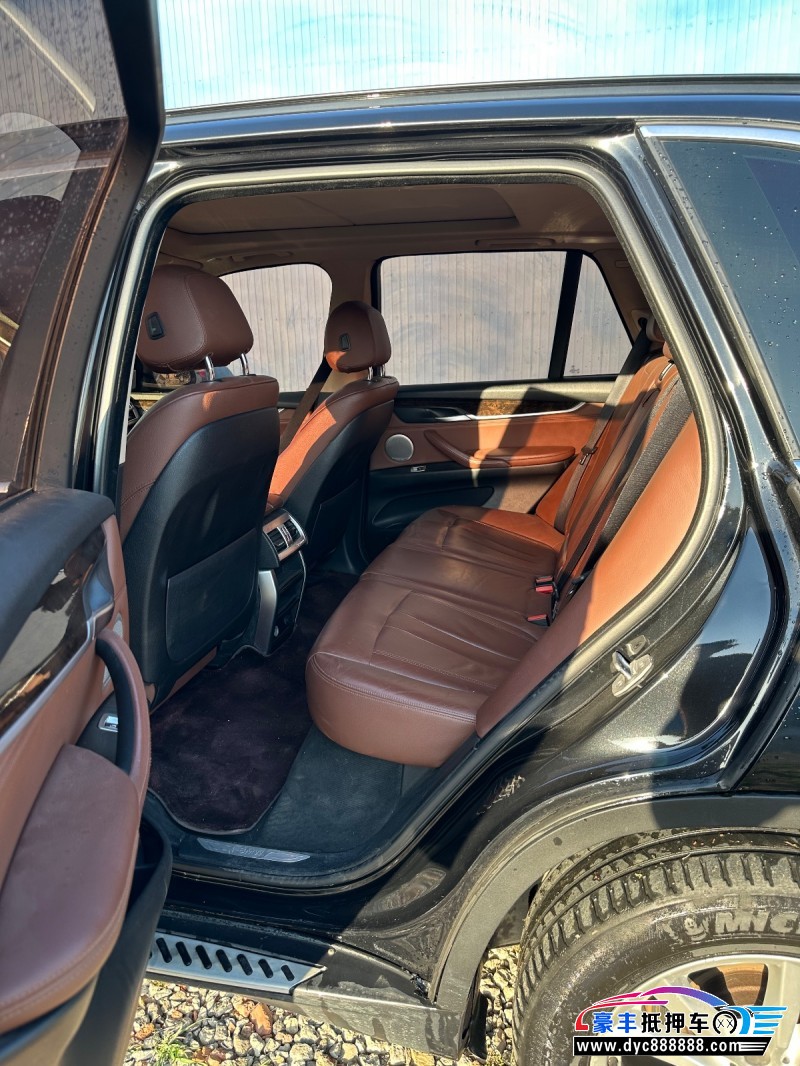 15年宝马X5轿车抵押车出售