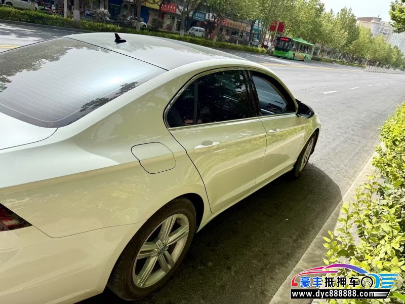 16年大众凌渡轿车抵押车出售