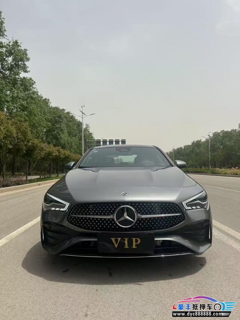 25年奔驰CLA轿车抵押车出售