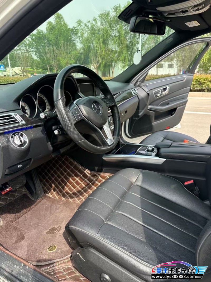 16年奔驰E轿车抵押车出售