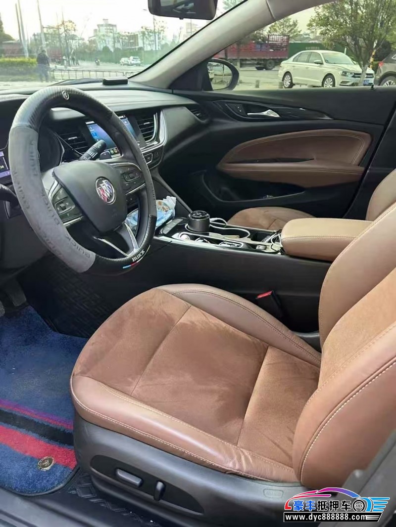 22年别克君威轿车抵押车出售