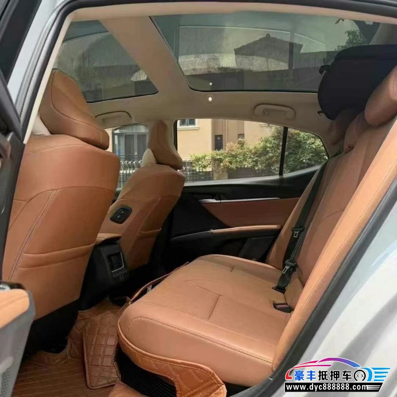 24年丰田凯美瑞轿车抵押车出售