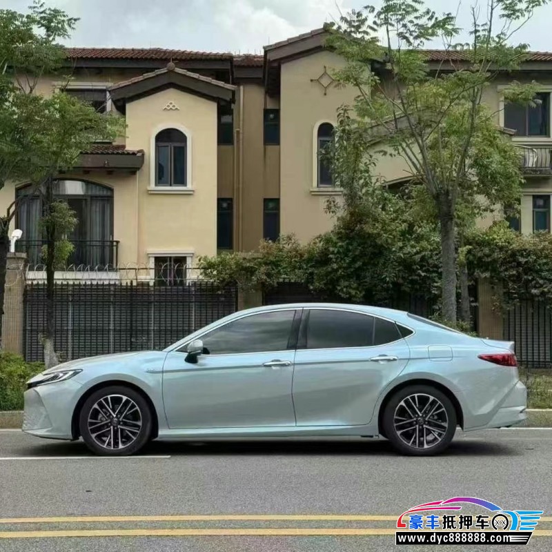 24年丰田凯美瑞轿车抵押车出售